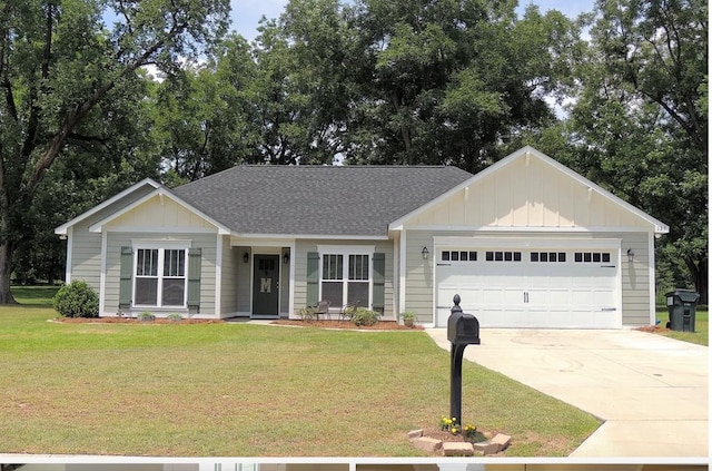 129 Buck Run Dr, Leesburg, GA 31763 - ranch-style house featuring board and batten siding, a garage, and a front yard