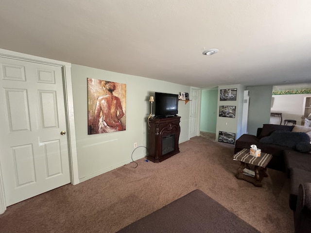 living room featuring carpet floors