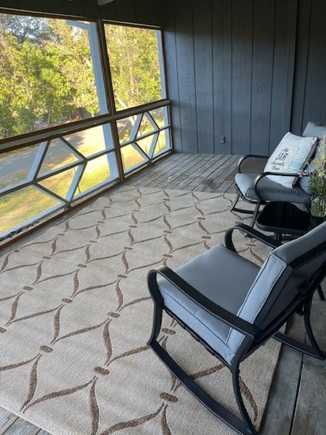 view of sunroom / solarium