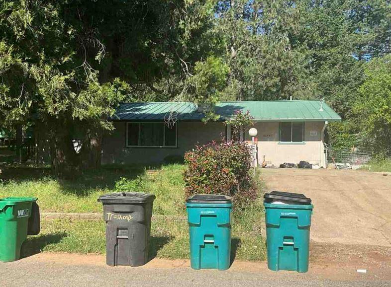 20450 Lakeview Dr, Lakehead, CA 96051 - photo 1