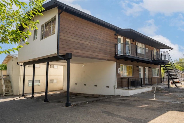 view of rear view of house