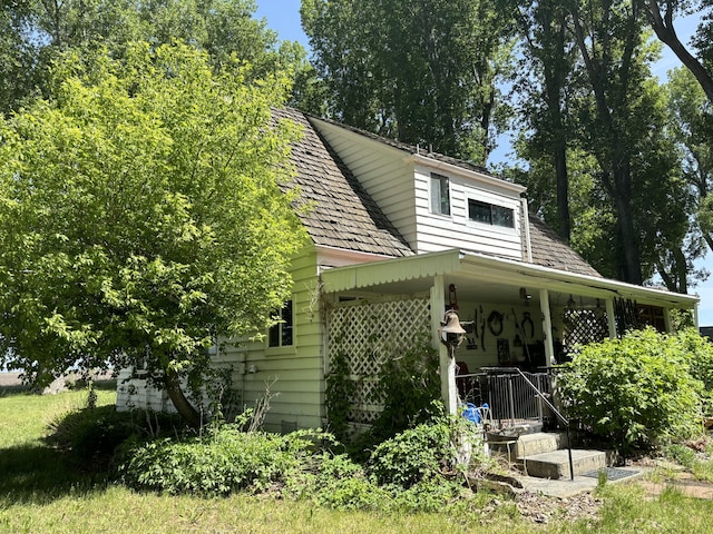 view of front of home with a porch