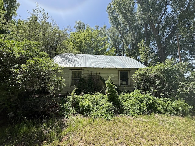 view of side of property