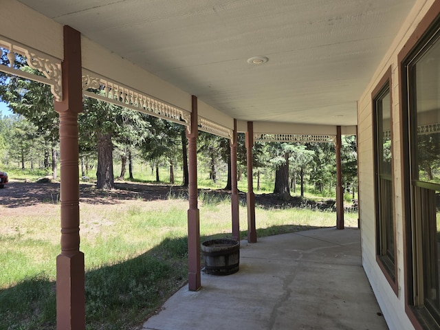 view of patio / terrace featuring covered porch