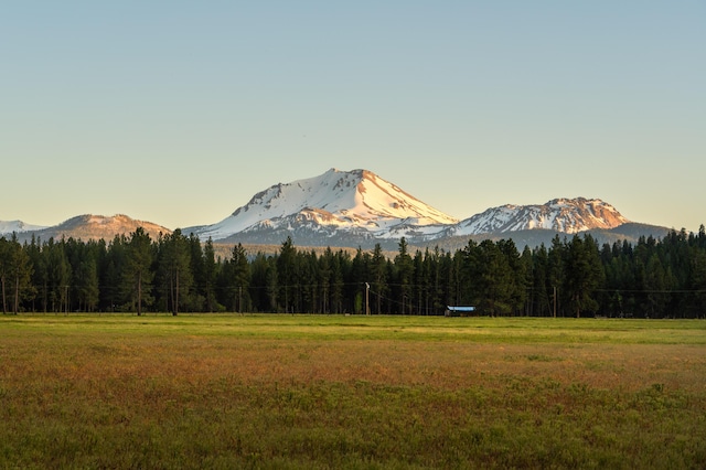 view of mountain feature