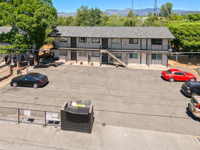 view of front of home featuring a mountain view