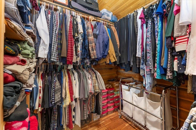 spacious closet with wood-type flooring