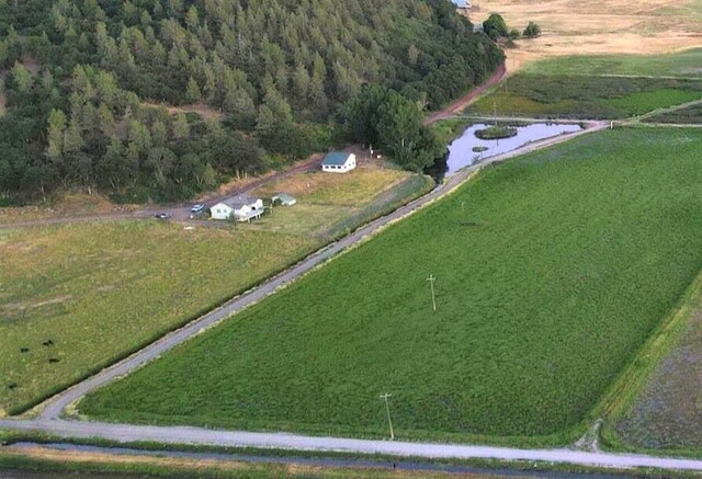 drone / aerial view with a rural view