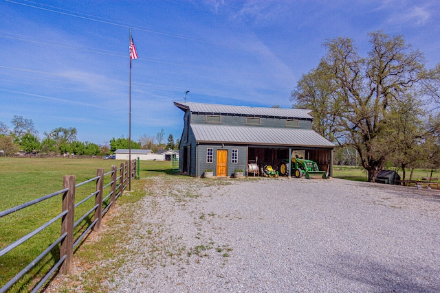 view of outdoor structure