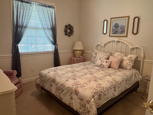 bedroom featuring carpet flooring