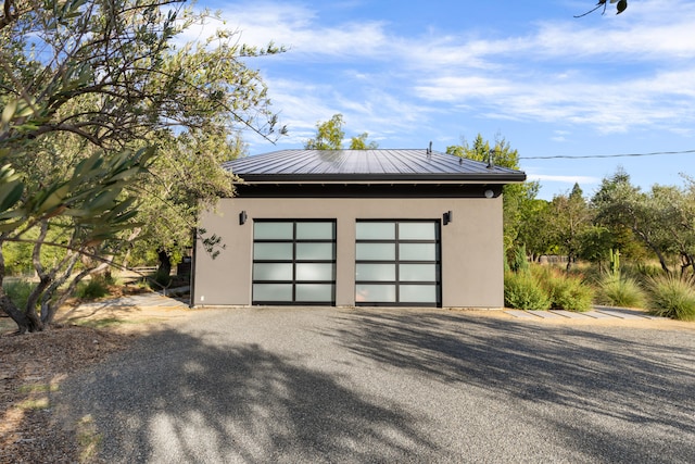 view of detached garage