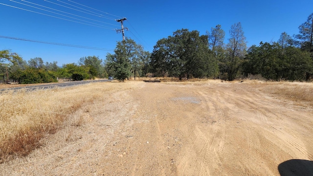 Listing photo 2 for 10350 Abernathy Ln, Redding CA 96003