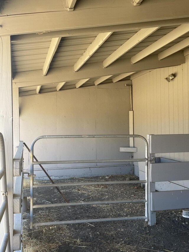 3471 Charles St, Cottonwood, CA 96022 - view of stairway