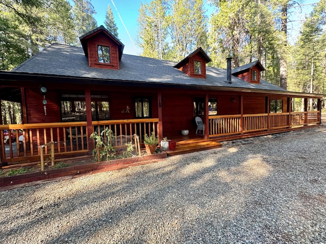 view of front of property with a porch