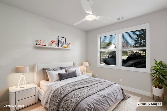 bedroom featuring ceiling fan