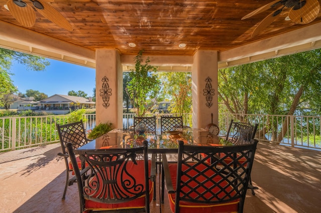 view of patio with ceiling fan