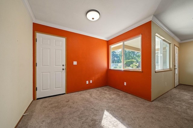 6849 Creekside St, Redding, CA 96001 - carpeted empty room with ornamental molding