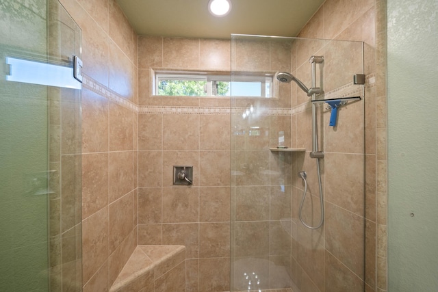 6849 Creekside St, Redding, CA 96001 - full bathroom featuring a shower stall