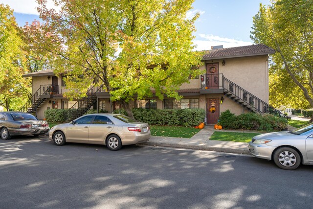 1285 Lancers Ln, Redding, CA 96003 - photo 2