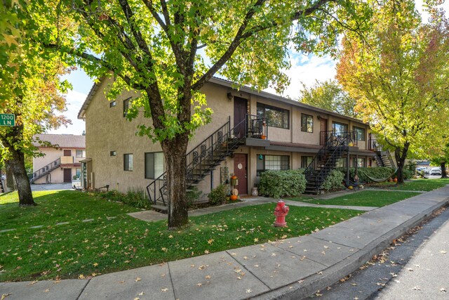 1285 Lancers Ln, Redding, CA 96003 - photo 3