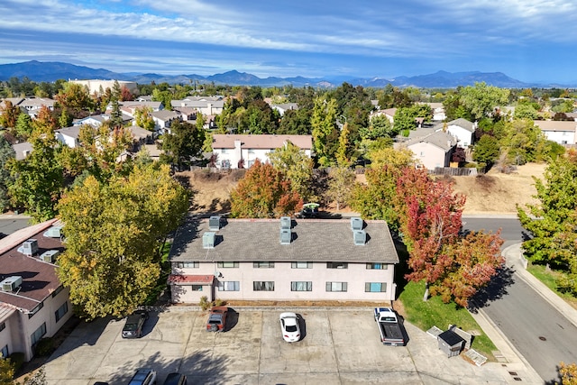 bird's eye view featuring a mountain view