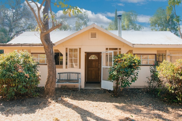 view of front of house