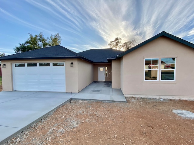 view of front of house with a garage