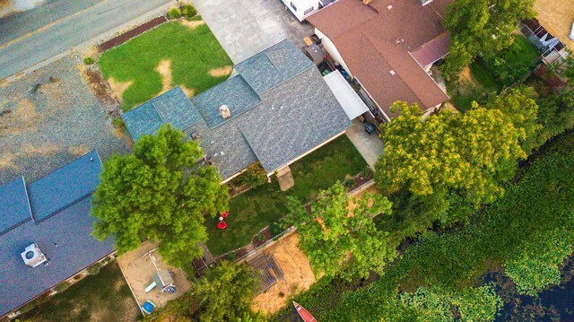 3182 Island Dr, Redding, CA 96001 - aerial view