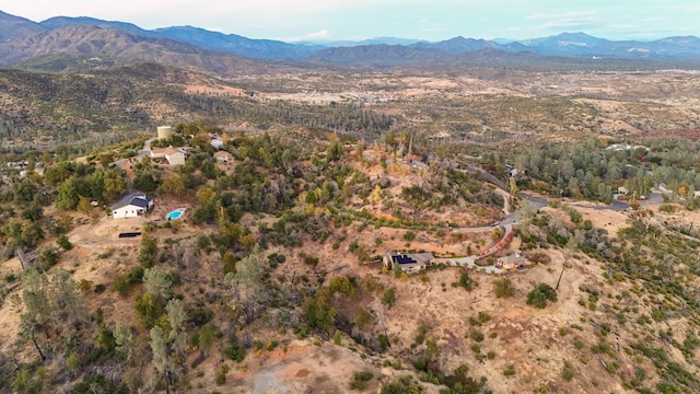 bird's eye view featuring a mountain view