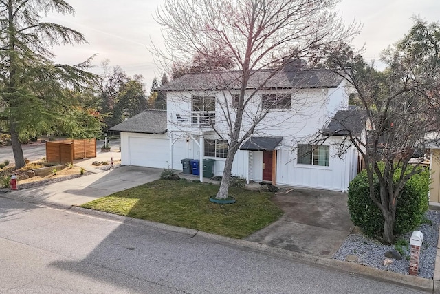 view of front of house featuring a front yard