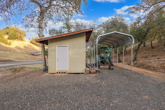 view of outdoor structure featuring a carport