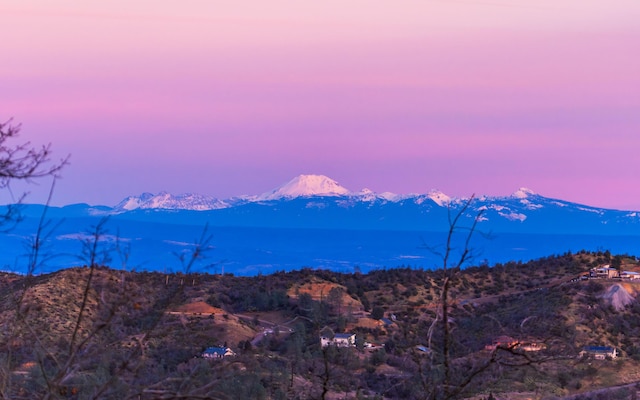 property view of mountains