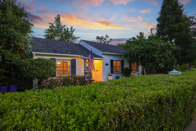 view of front of property