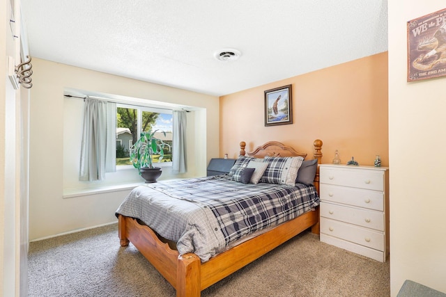 bedroom with carpet flooring