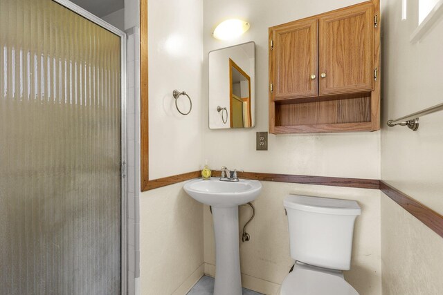 2048 Wilder Dr, Redding, CA 96001 - bathroom with toilet and a stall shower