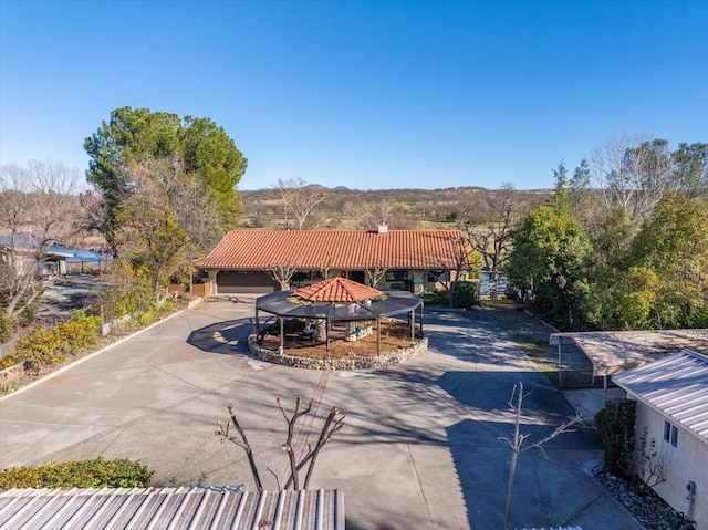 view of front of home featuring a gazebo