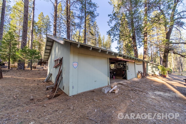 view of outbuilding