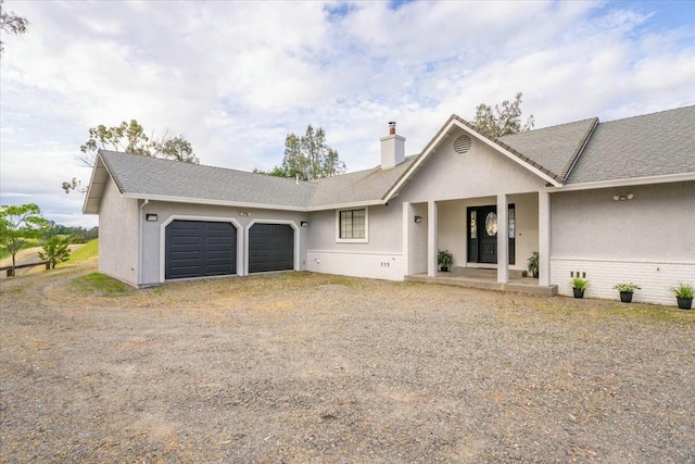 view of front facade with a garage