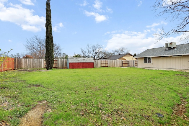 view of yard featuring a fenced backyard and cooling unit