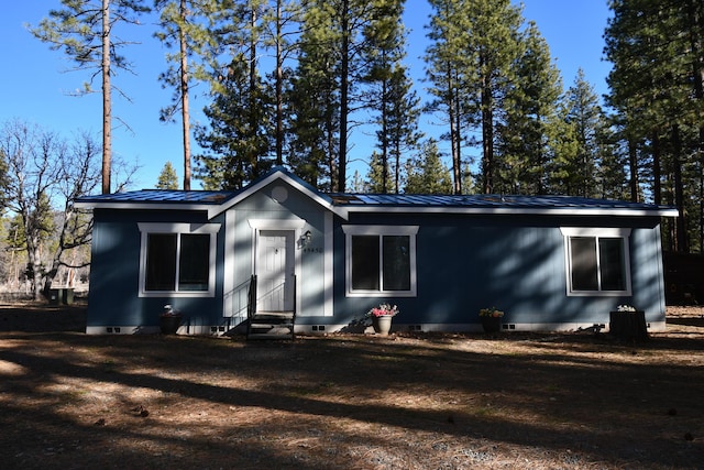 view of front of property