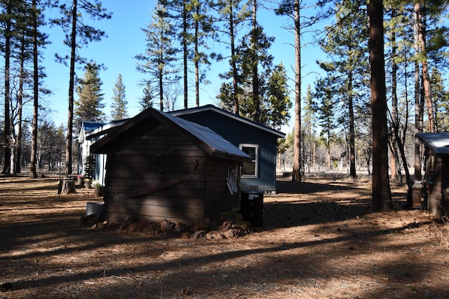 view of home's exterior