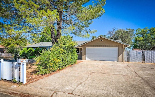 view of front facade featuring a garage