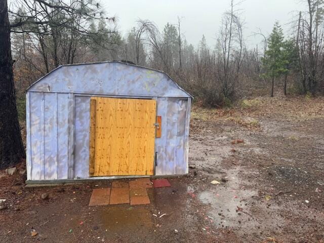 view of outbuilding