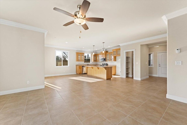 unfurnished living room with crown molding, light tile patterned floors, and ceiling fan