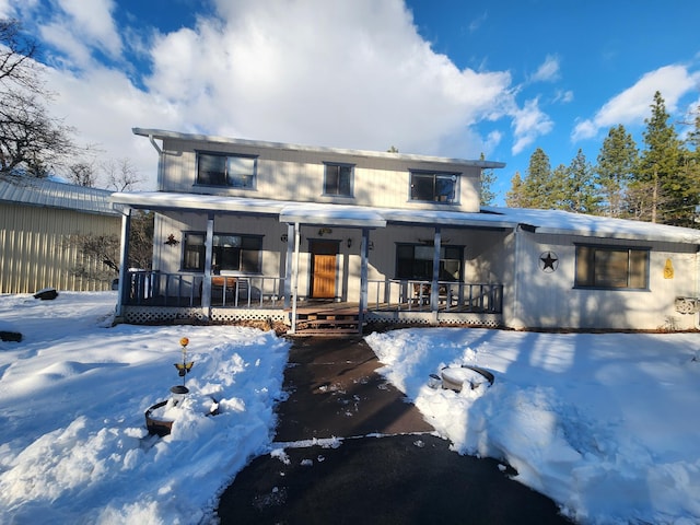 view of front facade featuring covered porch