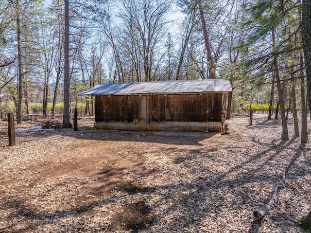 view of outdoor structure