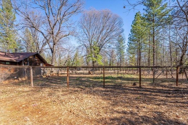 view of yard featuring a rural view