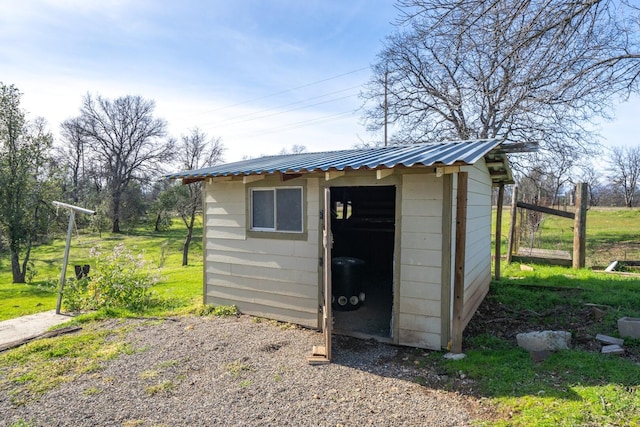 view of outbuilding