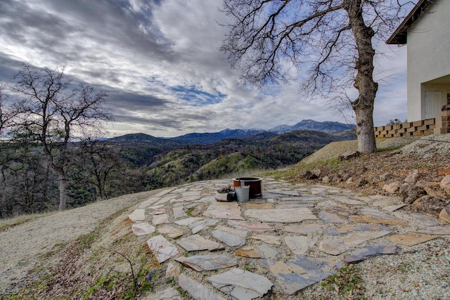 property view of mountains