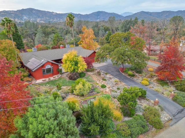 bird's eye view featuring a mountain view